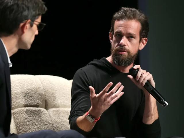 像扎克伯格这样的亿万富翁是如何保护自己不被