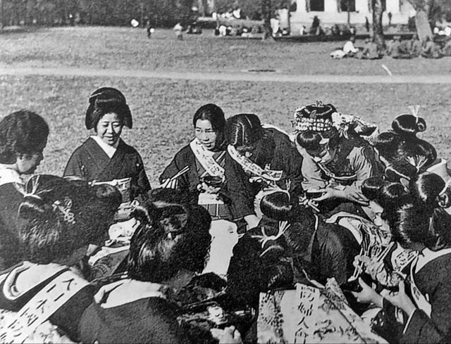 二战时日本女人极度疯狂？看看她们做的事。