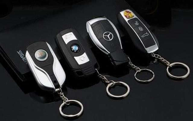 为圈钱而生！这3款豪华SUV懂车的都不买，中看不