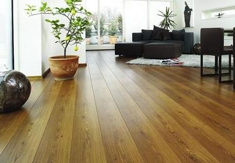 濕熱多雨的南方氣候，家里裝修怎么選擇地板？