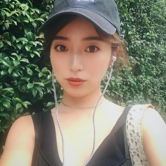 31岁日本王祖贤火爆ins！港风神颜撩粉10W+，网友：我又恋爱了