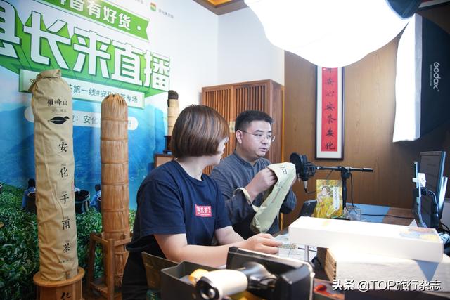 全国直播县长微信群里，他是当之无愧的群主！中国“第一”网红县长之路上竟遭遇过这些心酸…