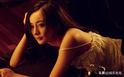 与刘亦菲杨幂传绯闻，争三亿家产眼睛被泼辣椒水，张纪中混乱情史