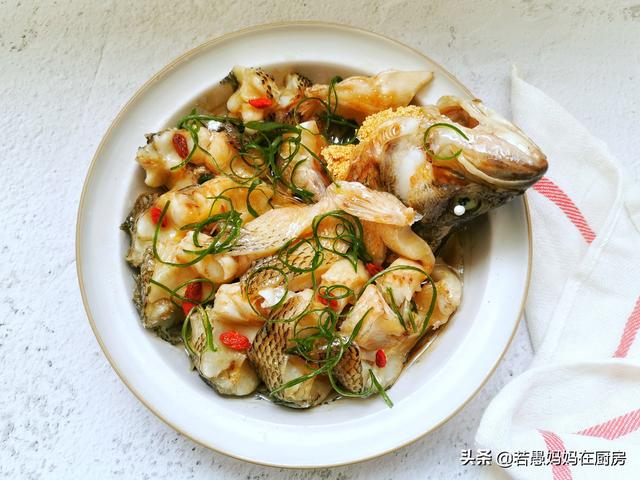 最适合孩子吃的鱼，肉嫩刺少，营养全面易吸收，比牛肉便宜