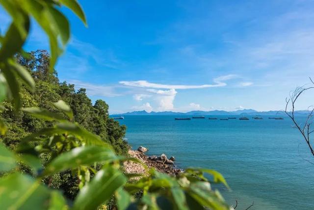 人均500元！这座有海有羊有草原的小城，随手一拍尽显异国风情