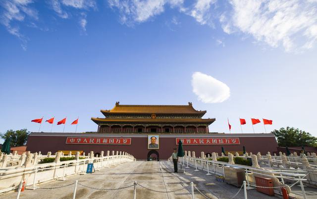 日本一直是反华的急先锋，这次疫情却没有加入