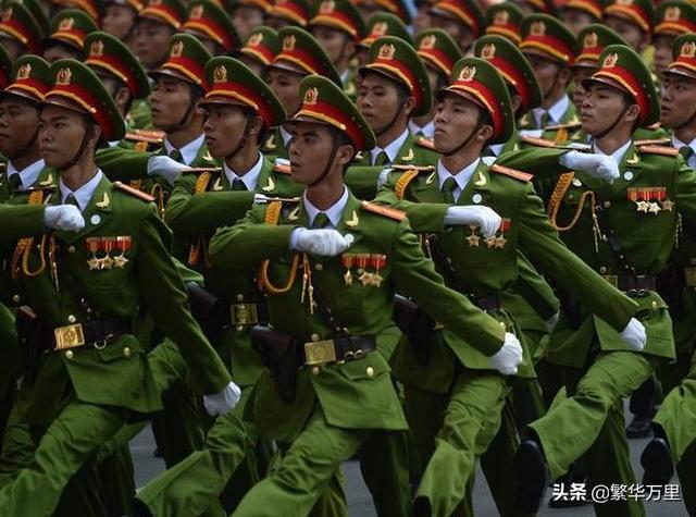 Խ�Ͼ��Ӹ�����4������������ҡ�ڣ�Ϊ�����й��ǳ����ƣ�