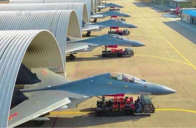 越南曝光苏35不敌歼10和歼16，当年我们为何要购买24架？