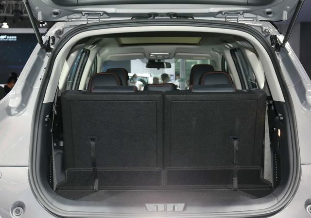 �����˵ĵ�һ̨�� רΪ"����"�������������� ����һ���ʺ���