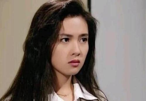 玉女李丽珍的“欲女”之路：与闺蜜老公一月52次，遭邻居投诉