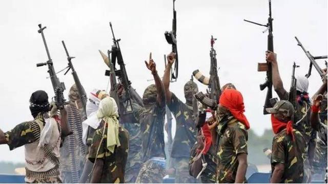 没落的英国能否击败印度？专家：赢是能赢，核