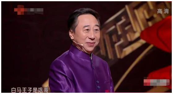 冯巩5岁孙子出镜，和爷爷儿时共用一张脸，爷孙对话如相声盛宴