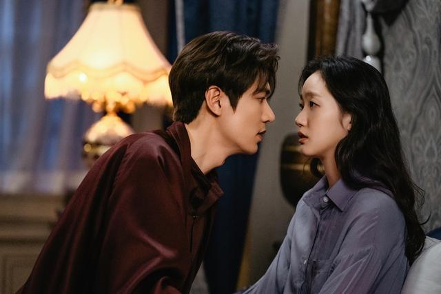 退伍后首部作品之战，金秀贤大获全胜，李敏镐