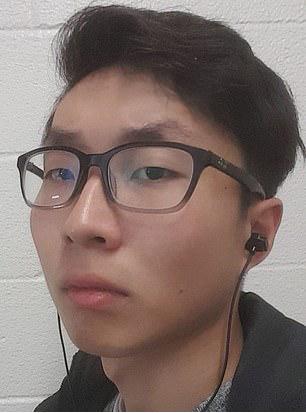 美国男子商店内袭击亚裔，辱骂并怪罪他是带来