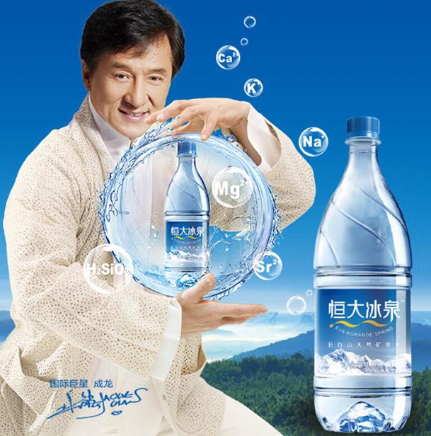 该瓶装水品牌怒砸60亿，怎料知名集团都\"带