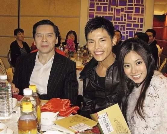 向佐情史：迷上富商太太，恋上单身妈妈，怪不得向太力挺郭碧婷