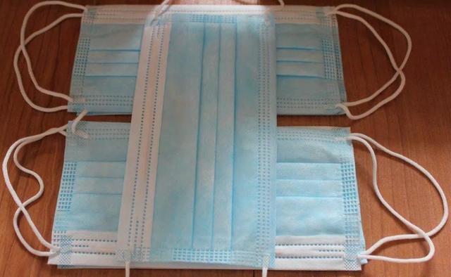 口罩机械化生产过程大揭秘，原来是这样做出来