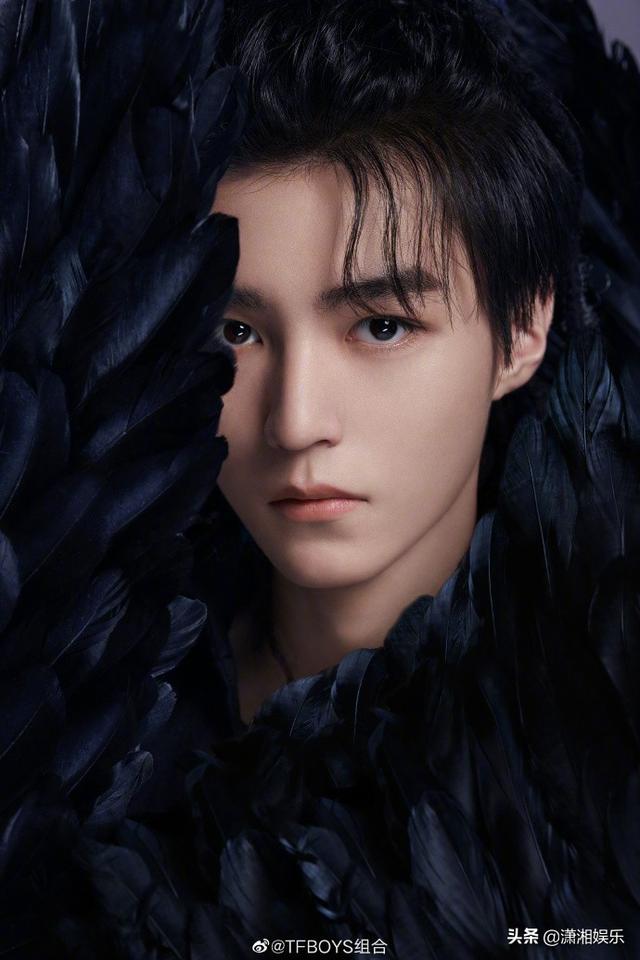 Tfboys造型抄袭？摄影师实力澄清，于正维权是假蹭热度是真