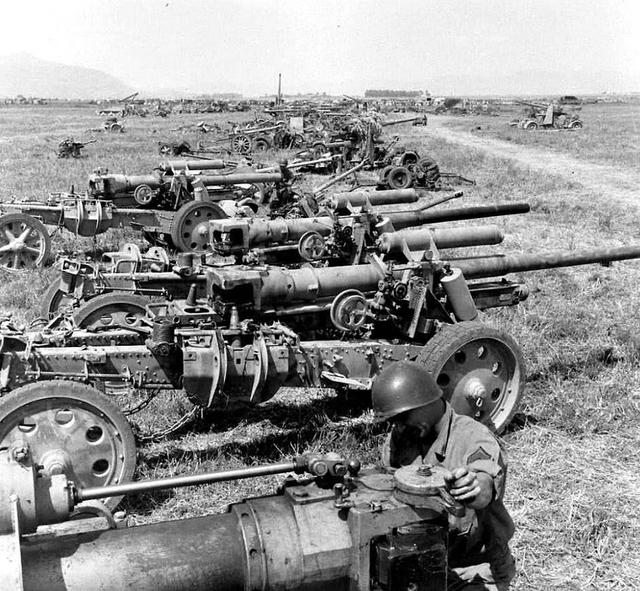 日本投降，美苏为何将武器都留给中国？当真不