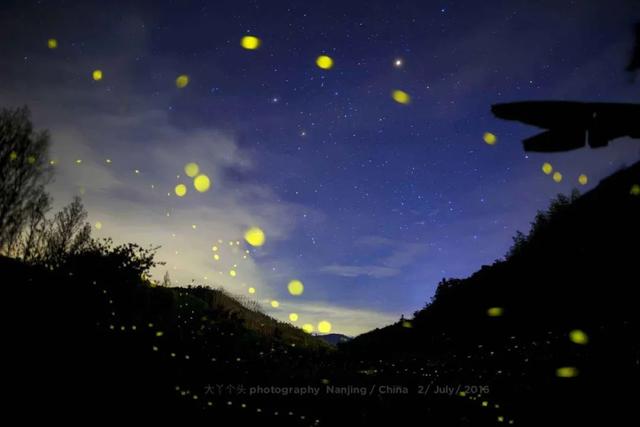 2天嗨够6种玩法，泡温泉、看萤火虫、坐小火车，