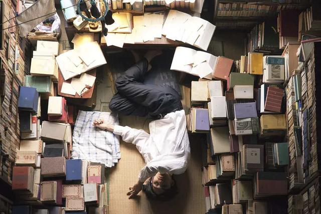 在这个年轻人厌恶工作的时代，这部电影还在讲