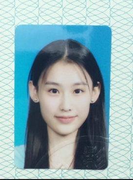 挤掉原配、生下两儿子，以为坐正的她原来还一直活在斗小三的路上