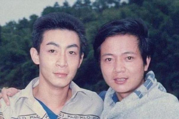 从万人崇拜到“万人嫌弃”，“跌落神坛”的六