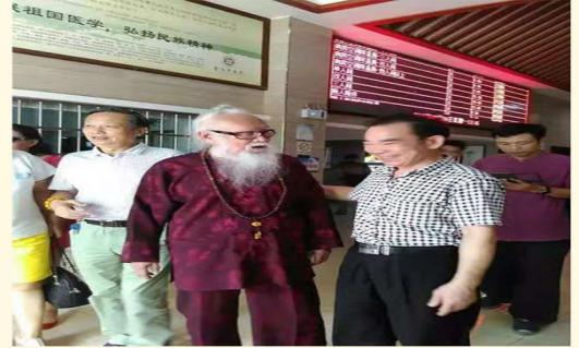 中国中医药传承人湖南名医—朱明祥