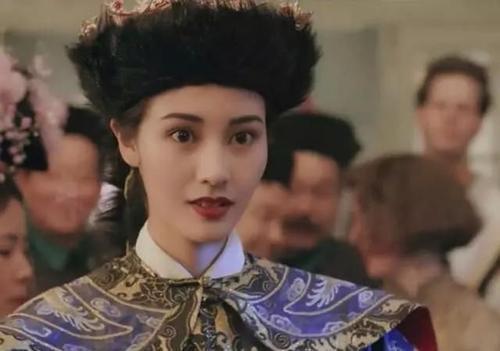 同样是“嘉欣”，林嘉欣比李嘉欣差在哪？