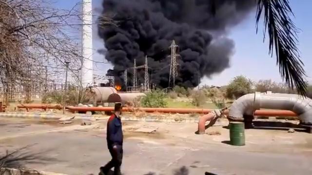 美以联军不宣而战？伊朗国内传来数声巨响，次次皆是直击要害