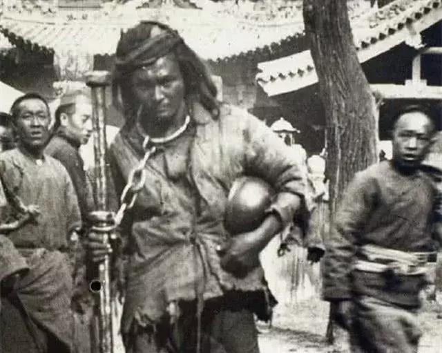 最恶最毒最歹最狠的一门，莫过于“诡门”此门“丧尽天良无人性。