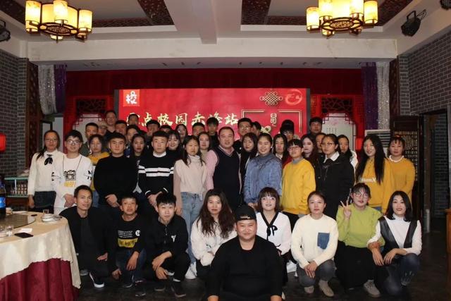 超过50%的大学生想创业，大学生校园创业，到底