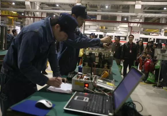 地铁车辆的（定/架/大）修 | 啥是地铁架修？