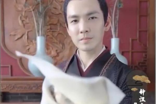 《锦心似玉》爆款预定！谭松韵钟汉良cp感十足，集数也让人满意