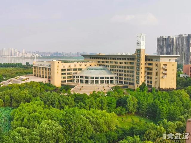 武汉科技大学，神一样的大学