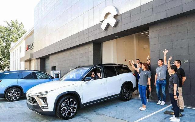 “我买了辆蔚来，却不敢发朋友圈……”