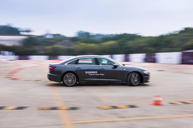 手握40万，开完宝马5系，再换到奥迪A6L上，对比后差距明显