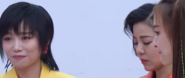 张萌要请许飞演戏，不顾朋友的忠告，万茜和吴