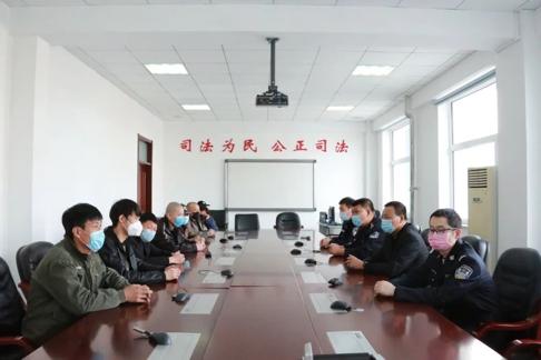 镇赉法院：为农民工讨薪，集中发放拖欠款5万多元