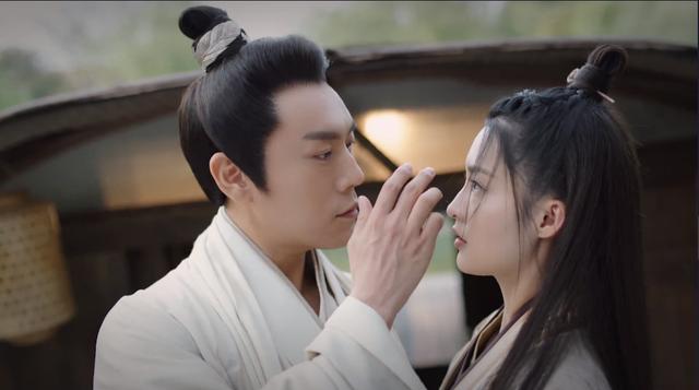 不作妖不依赖男人，智商高到碾压反派，这才是