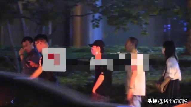 感情|张一山与宋妍霏的感情之谜破案了！ 甜蜜共度一夜 疑似已同居