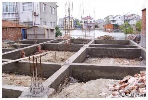 回乡建房，不知道这些，很可能被包工头坑