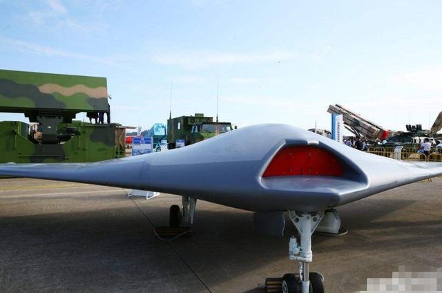 中国首款“太空无人机”：代号无侦8，能在大气层边缘“打水漂”