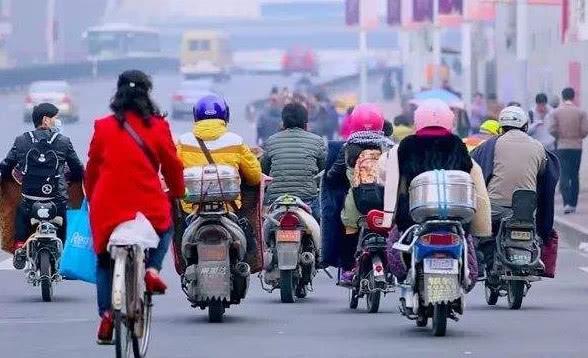 3亿中国人的交通工具，被俄罗斯改造成“陆行龙”，战力十分强大