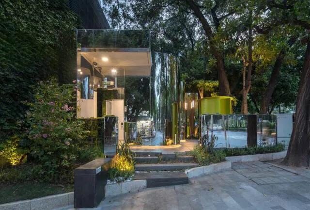 深圳“网红厕所”，靠刷脸才能使用，每日体验