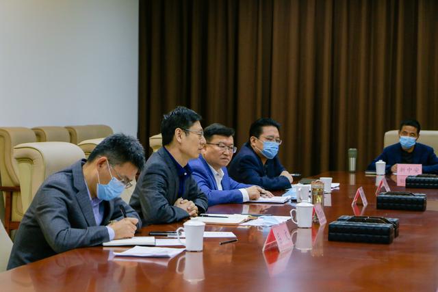 济南新材料产业园区召开规上工业企业经济运行座谈会