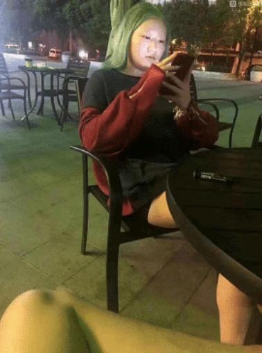 “撞衫不可怕，可怕的是跟谁撞衫”哈哈哈，妹