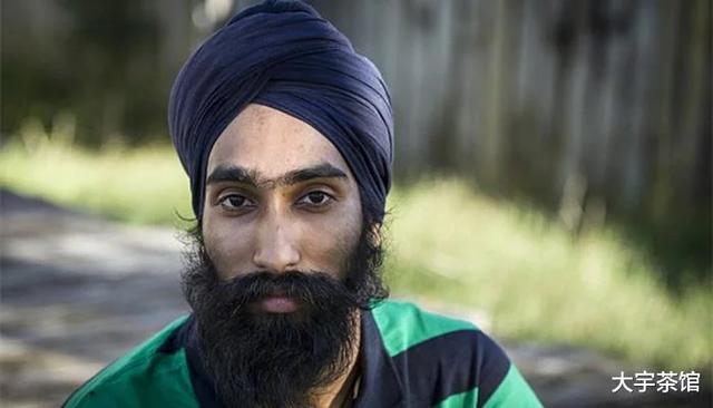 为什么印度人喜欢包头，脸上留胡子？锡克人：你不包试试