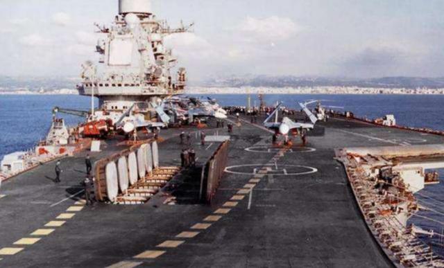 ������������ж���������ڲ��ռ�ӵ������15��ͷ���鷳