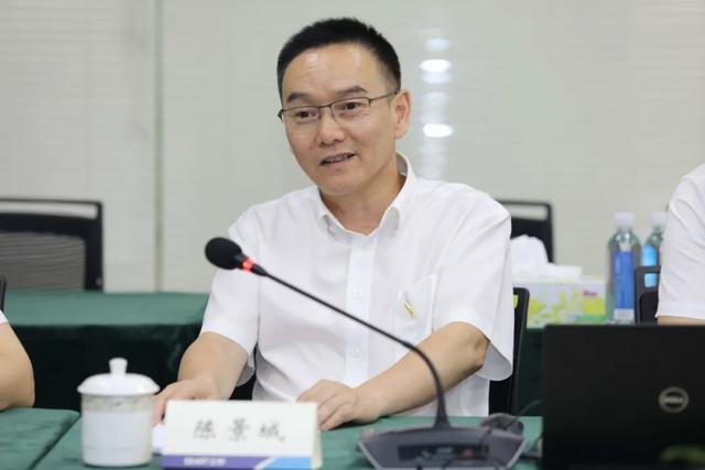 正泰集团财务有限公司与南汇街道开展党建共建签约活动